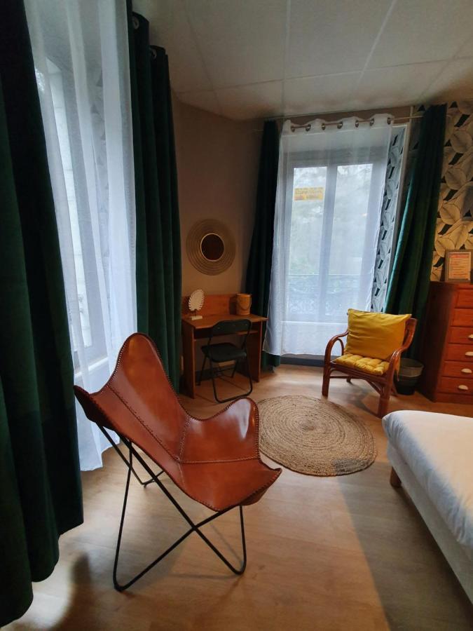 Auberge La Caverne Laruns Exteriör bild