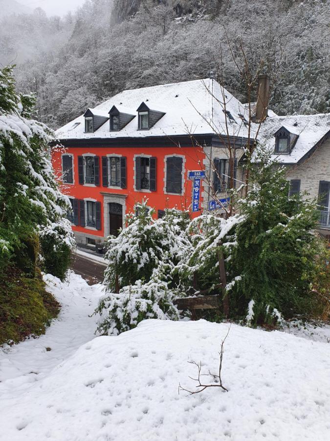 Auberge La Caverne Laruns Exteriör bild