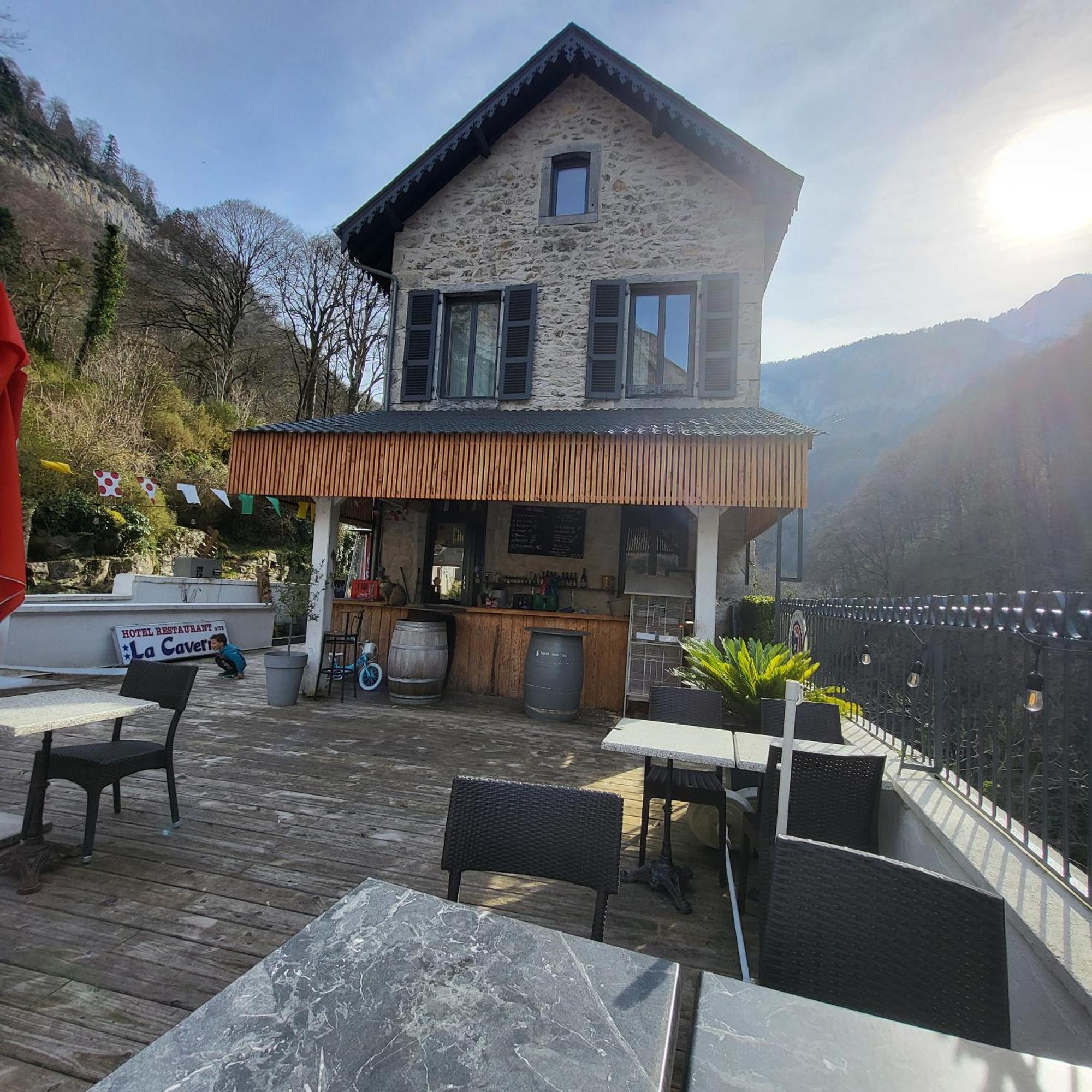 Auberge La Caverne Laruns Exteriör bild