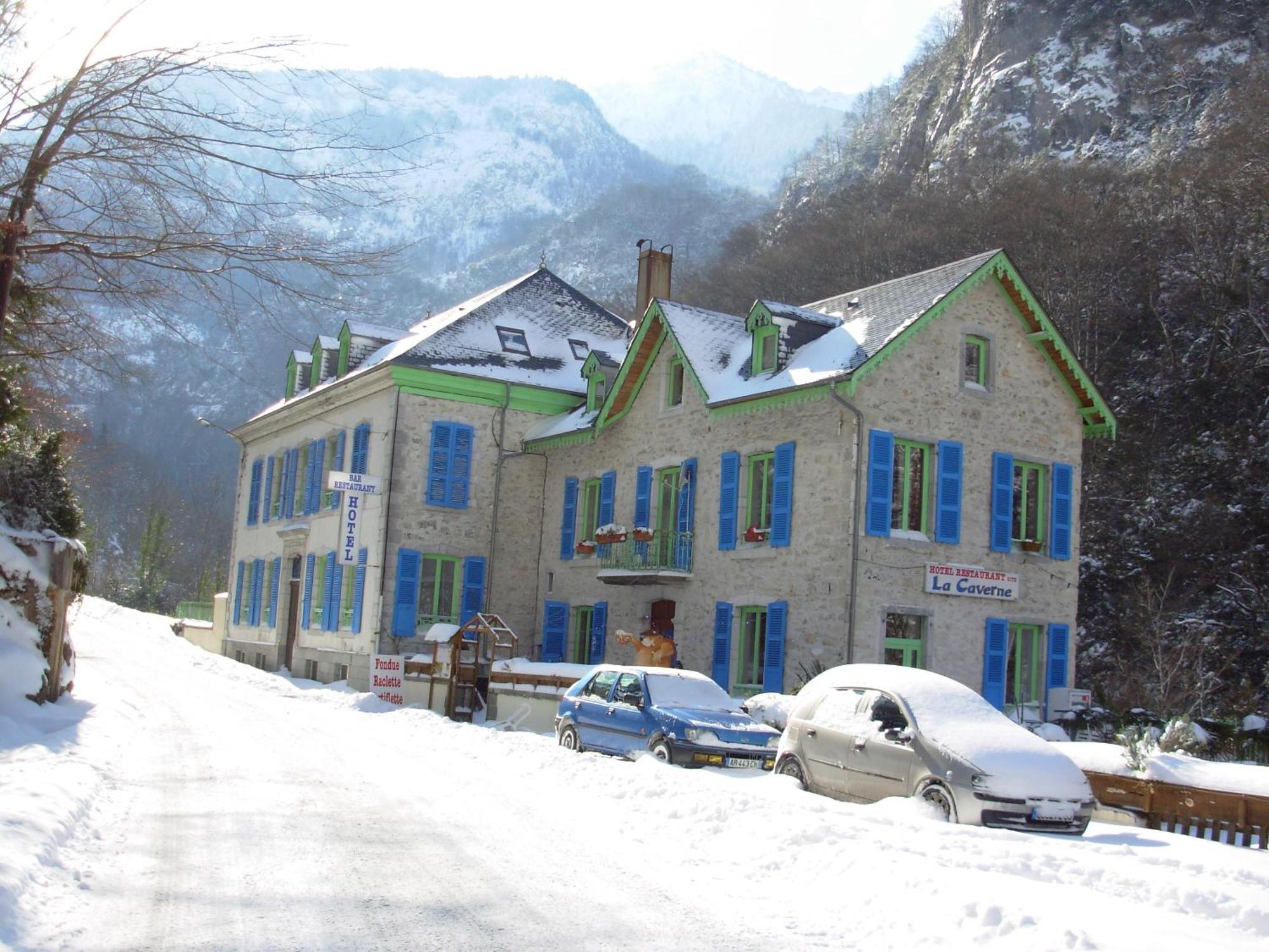 Auberge La Caverne Laruns Exteriör bild