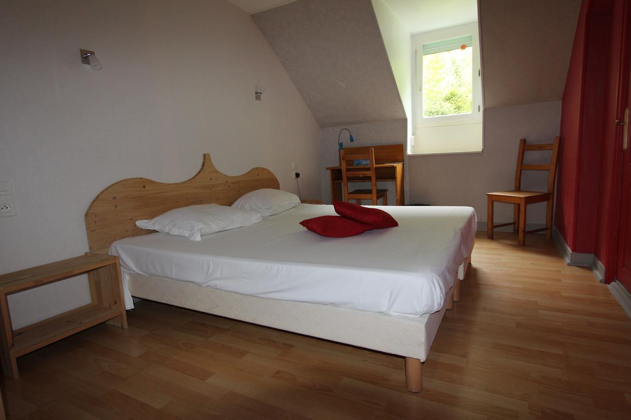 Auberge La Caverne Laruns Exteriör bild